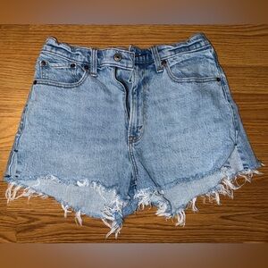 Abercrombie Curve Love High Rise Mom Short